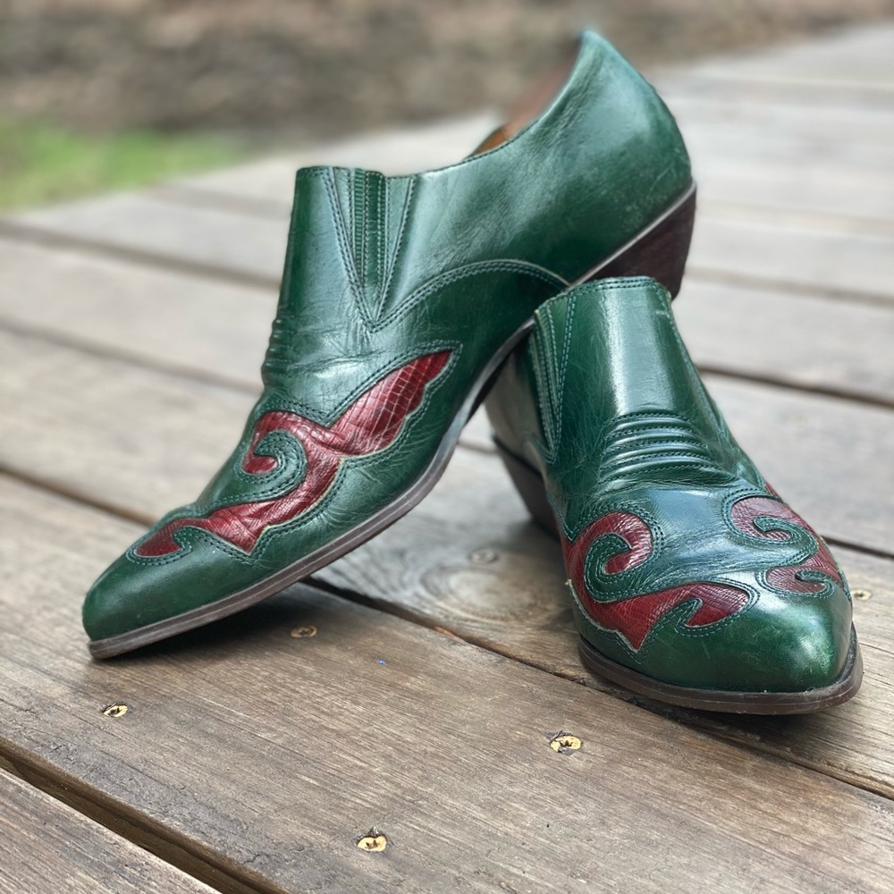 Nine West shoe boots with cut-out details!!